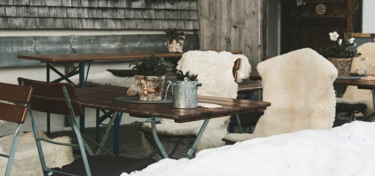 Winter dining restaurant